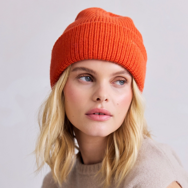 The Merino Wool Beanie | Coral Red