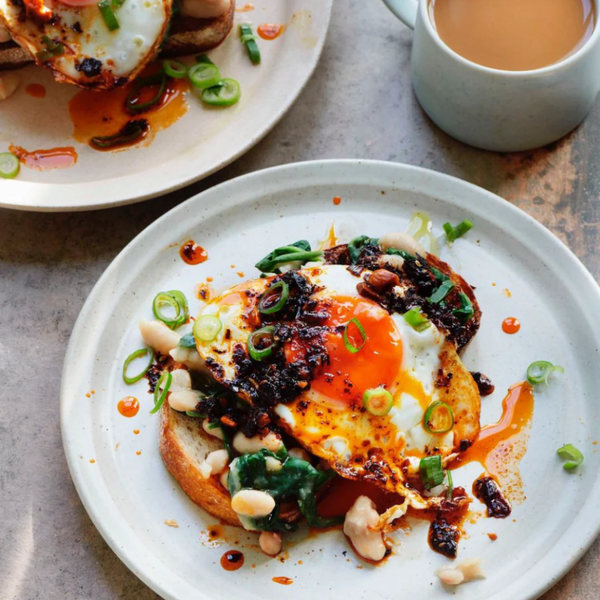 White Mausu Smoky Chilli Oil