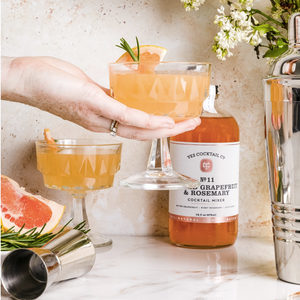 Yes-Cocktail-Co-Cocktail-Mixer-Grapefruit-Rosemary