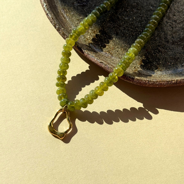 Kara Agate Bead Necklace | Olive Green