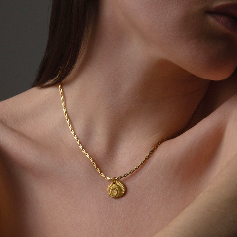 Priya Necklace | Gold