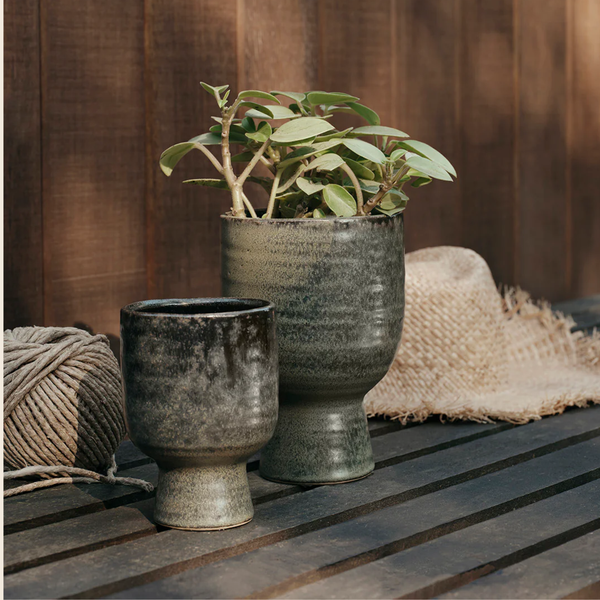 Mika Plinth Plant Pot