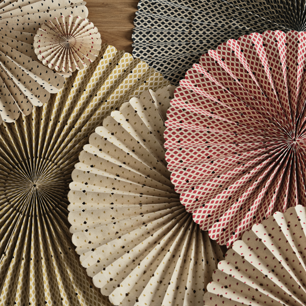 Hanging Rosette Decoration | Natural and Gold