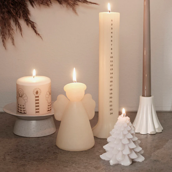 Granny Christmas Tree Candle | White