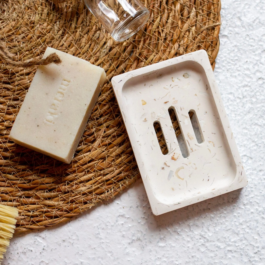 Jesmonite Soap Dish | White Seashell Terrazzo