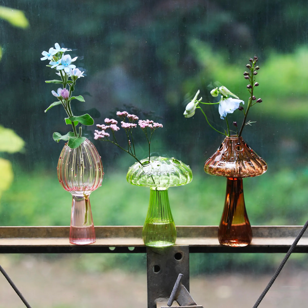 &Klevering Glass Mushroom Vases