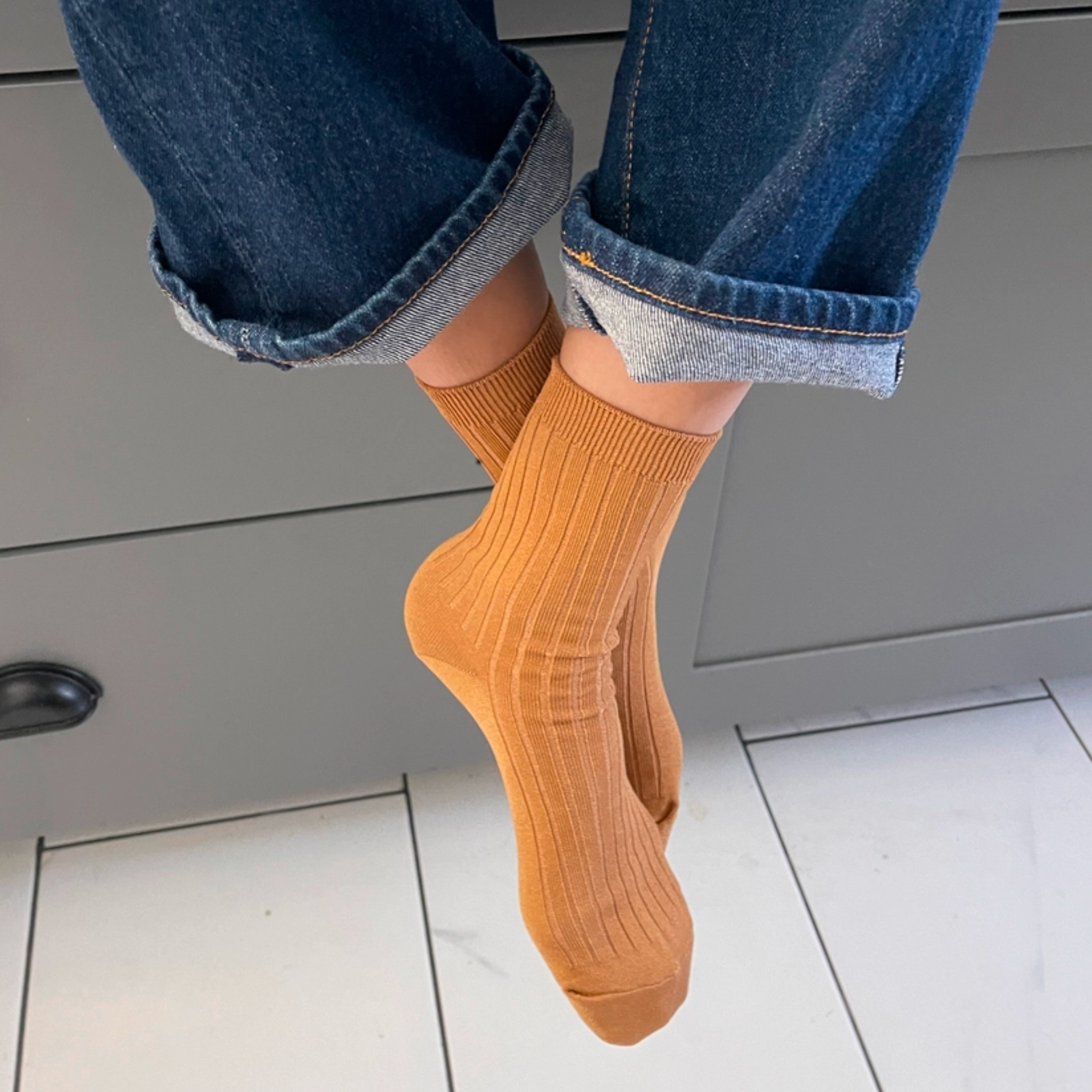 Knit Rib HEr Socks in Peanut Butter
