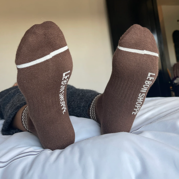 Girlfriend Socks | Mahogany Brown