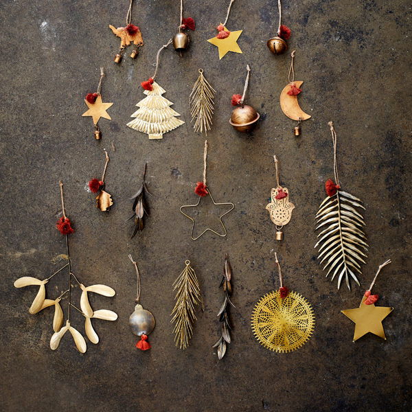 Small Brass Mistletoe Decoration