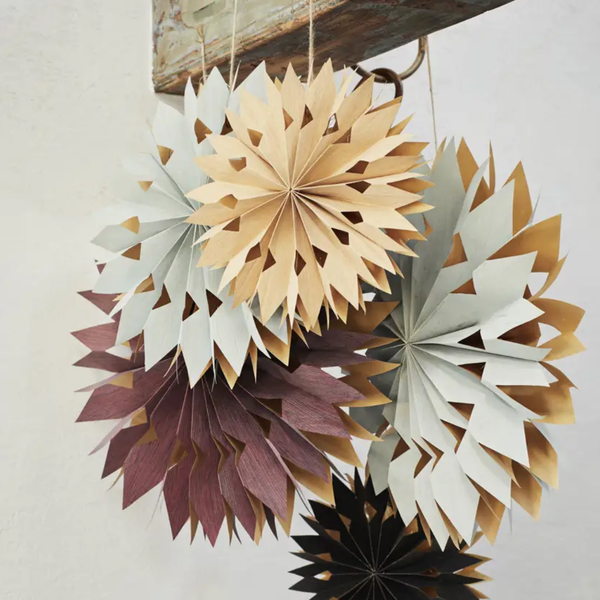 Veneer Paper Star With Lights | Barn Red