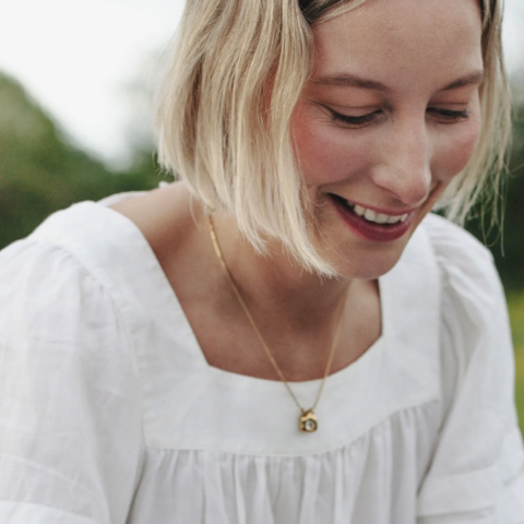 Gold Fluid Pendant Necklace