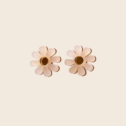 Daisy Stud Earrings in White