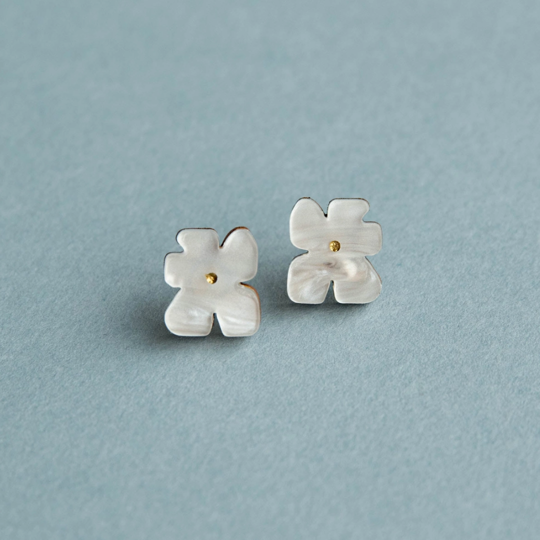 Blob Bloom Stud Earrings | Pearly White
