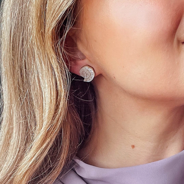 Shell Stud Earrings | Pearly White