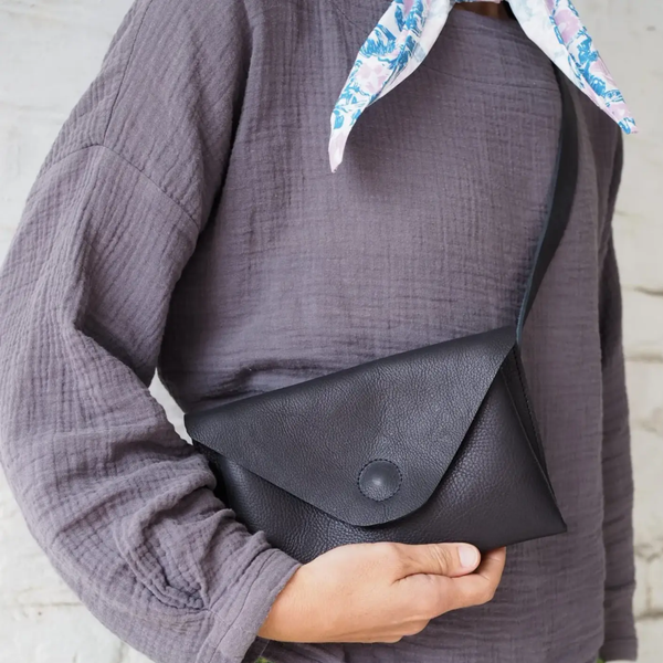 Recycled Leather Belt Bag | Black