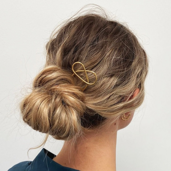 The Lizzy Twist Brass Hair Pin