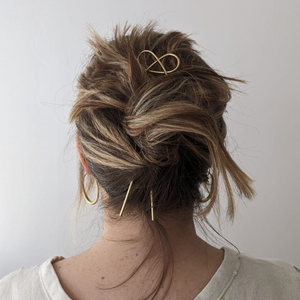 The Lizzy Twist Brass Hair Pin