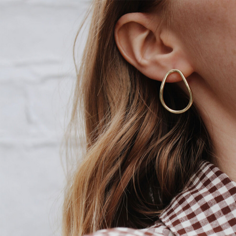 A Weathered Penny Pear Studs | Gold