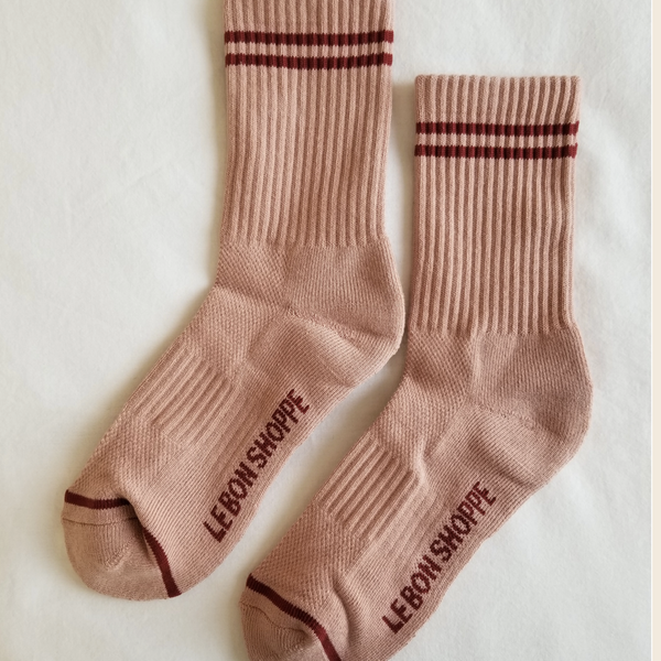 Le Bon Shoppe Boyfriend Socks in Vintage Pink
