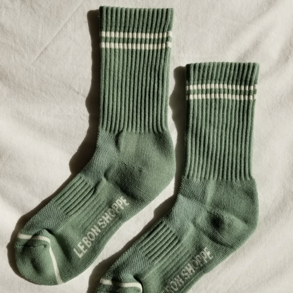 Le Bon Shoppe Boyfriend Socks in Meadow Green